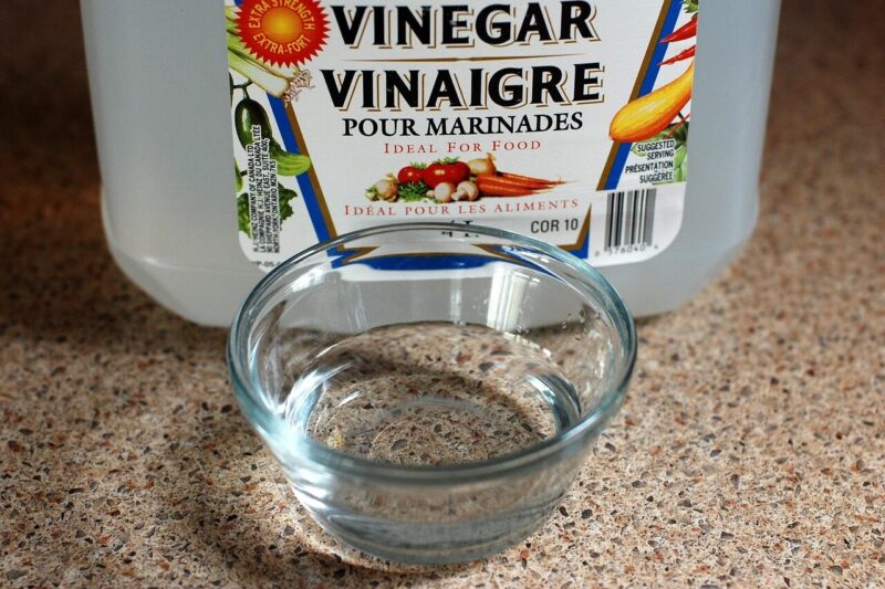 Does Vinegar Disinfect? What It Really Kills and What It Doesn’t